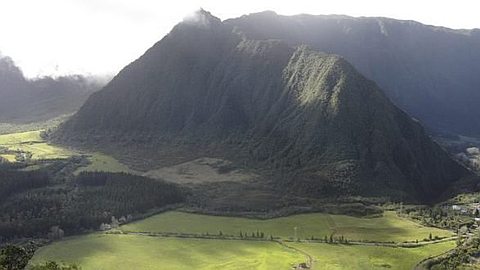 Eboulis à La Réunion: Deux Morts Et Quatre Blessés