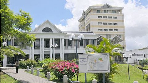 Études Supérieures: l’Université de Maurice Lance 12 Nouveaux Cours