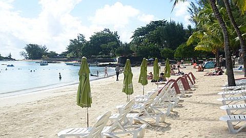 Péreybère: Dayal Fait Décamper un Loueur de Ttransats Obstiné