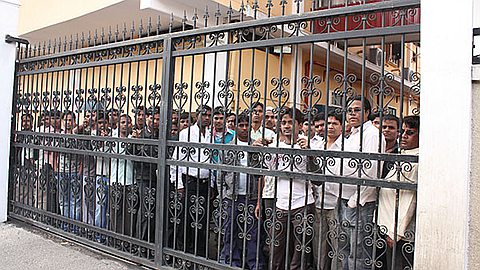 Migrant Labour Fuels Tensions in Mauritius