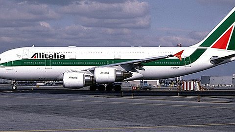 Alitalia to enter bankruptcy proceedings