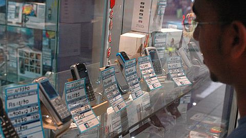 Consumption: Revision of Standards for the Importation of Mobile Phones