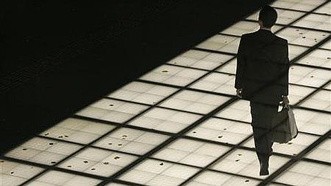 Management Tip: Three Tips for Getting Out of Your Boss' Shadow