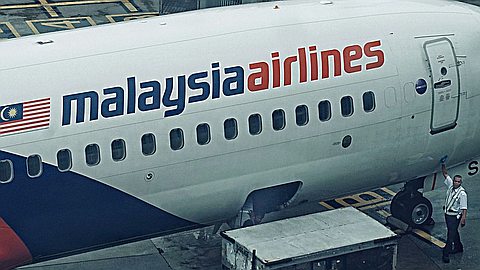 Malaysia Airlines First to Track Fleet With Satellites