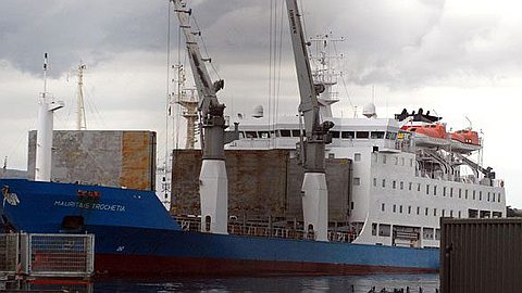 Mauritius Trochetia : L’indignation Suite au Recrutement de Sept Marins Indiens