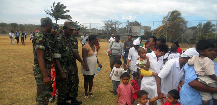 300 persons participating in a simulation exercise