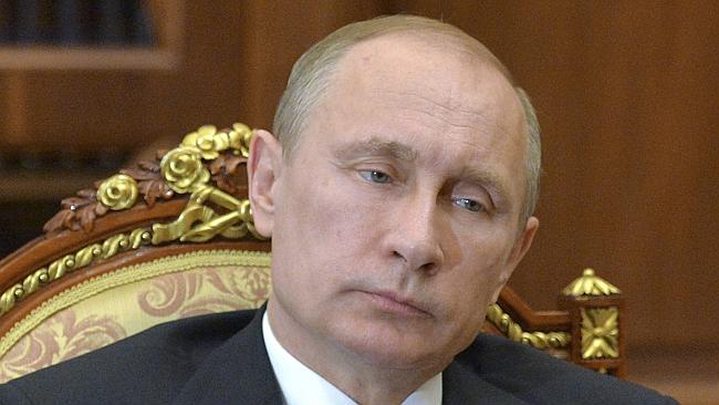 Vladimir Putin Puts Russia's Northern Fleet...