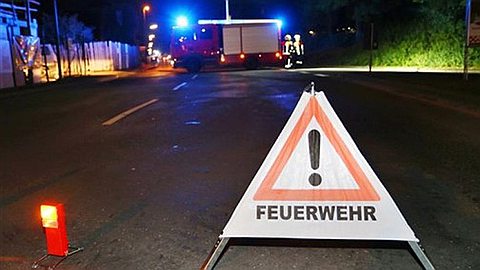 Afghan refugee shot dead after slashing attack on German train