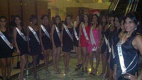 Miss Mauritius 2012: 13 Finalists to Succeed Ameeksha Dilchand