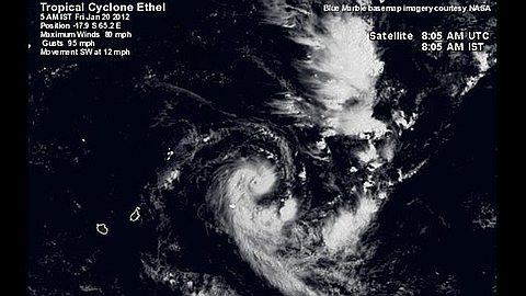Strong tropical storm Ethel: Class three to Rodrigues with gusts up to 110 km/hour