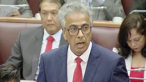 Expulsé du parlement : Arvin Boolell envisage une motion contre le Speaker