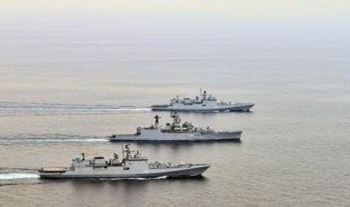 Indian Naval Ship : Mumbai, Talwar et Deepak ...