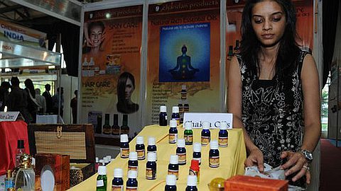 Training: Mauritian Officers Weapon Against Dumping