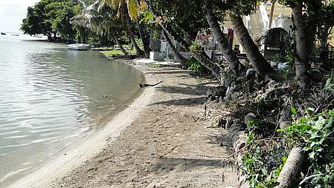 Gaulette Pollution: Wastewater Discharged into Lagoon