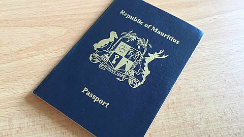 Passports Act : les cartes de débarquement passeront bientôt au format numérique