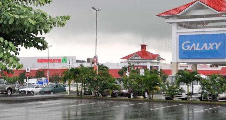 Supermarket Shoprite in Port-Louis Closed