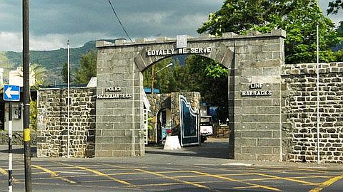 Service Civil : 4000 Postes à Pourvoir