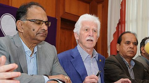 Bérenger: «Le Ministre Shakeel Mohamed Raconte des Histoires»