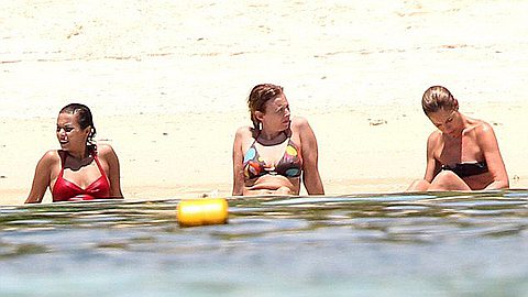 France's Former First Lady Valerie Trierweiler Hits the Beach with the Girls in Mauritius