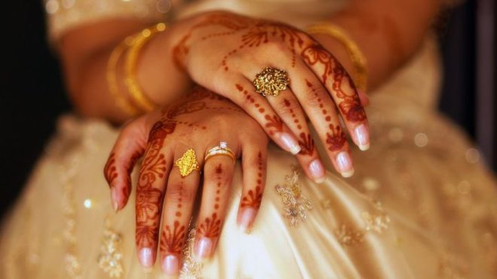 India court bans Islamic instant divorce