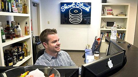 Could Moving Your Desk Make You a Better Boss?