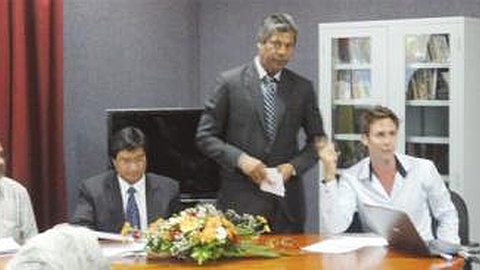 Stage Anjalay,  March 12: 500 Artists for the National Day