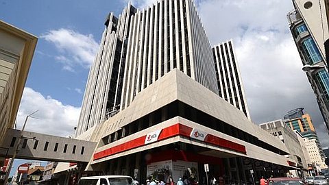 Moody’s Epingle la MCB et la SBM