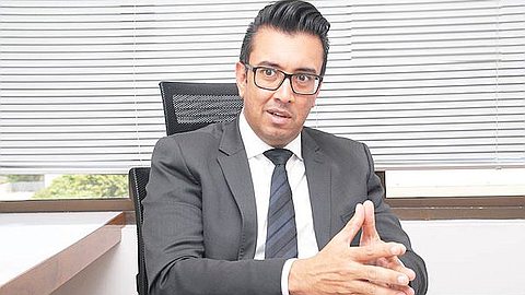 Shakeel Mohamed: «Je demande au gouvernement de revoir cette décision»