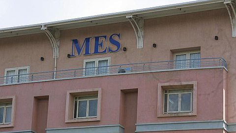 Cambridge ne remplacera pas ni n’annulera le questionnaire