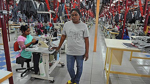 Des T-shirts Made in Mauritius Sèment le Trouble en Angleterre