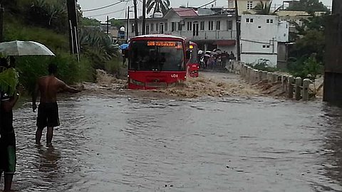 Fortes Pluies: Fond-du-Sac et Grand-Baie Condamnés aux Inondations