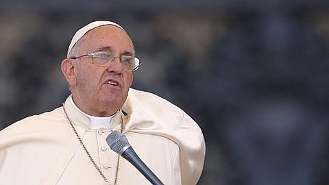 Pope Francis's Comments On Heterosexual Parenting Alienate Gay Catholics