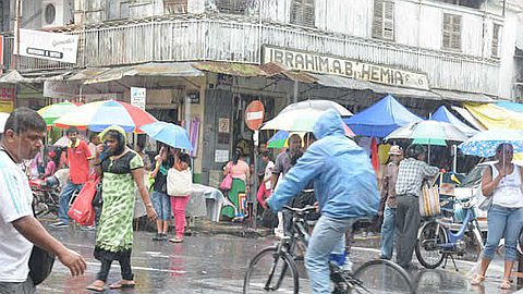 Météo: une Tempête Tropicale Menace les Mascareignes
