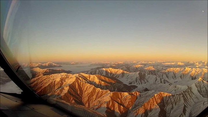 Video of the Day: Pilot films his Beautiful...