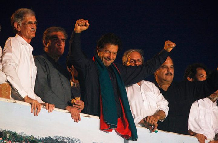 Imran Khan, Tahir-ul Qadri March Into Islamabad's