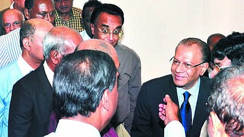 Navin Ramgoolam : “Anomaly Committee Avec Un Commissaire Aux Salaires”