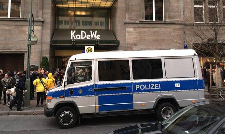 Robbers Strike at Berlin's Famed KaDeWe Store