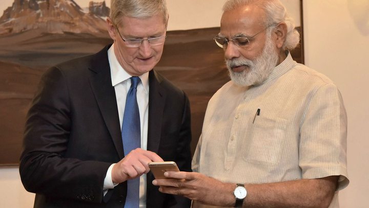 Apple Is Discussing Manufacturing in India...