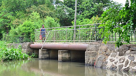 Ponts inondés à Albion: un problème qui n’a pas été résolu