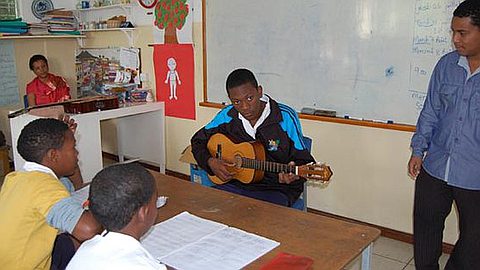 ANFEN Network:  Therapeutic and Educational Mission