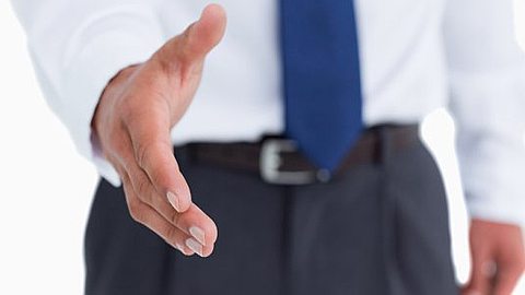 Management Tip: Make a Job Offer That They’ll Accept