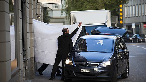 Fifa Corruption Probe: Officials Arrested in Zurich