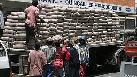 Investissement de Rs 115 M de Lafarge Mauritius dans une Station de Mélange