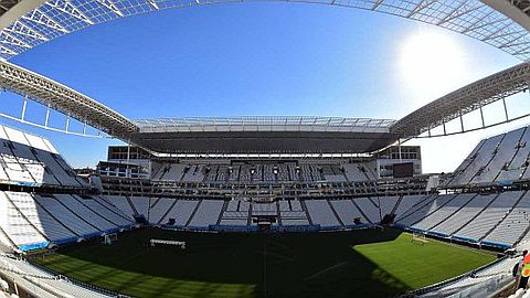 FIFA World Cup: Jennifer Lopez, 'Iron Man' Suit Star in Football Extravaganza