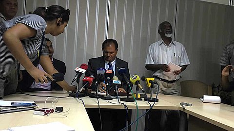 Raj Dayal: «Un Complot Pour m'Empêcher de Travailler»