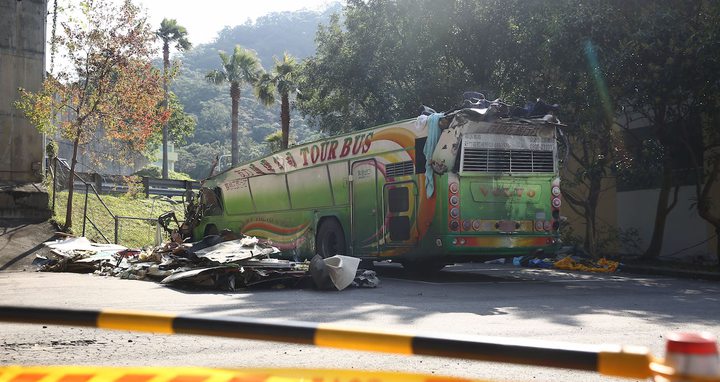 Death toll in Taiwan tour bus crash rises to 33
