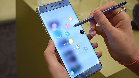 Samsung to Note 7 owners: Here's an extra $100 for your phone