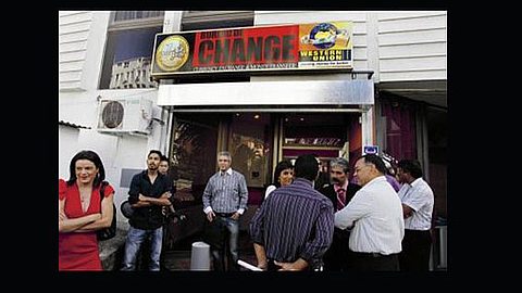 Reunion: Finally Currency Exchange on Island!