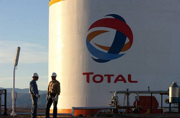 Total signs first energy deal with Iran