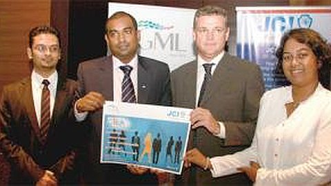 Creative Young Entrepreneur Award 2013: In Search of New Innovative Entrepreneurship